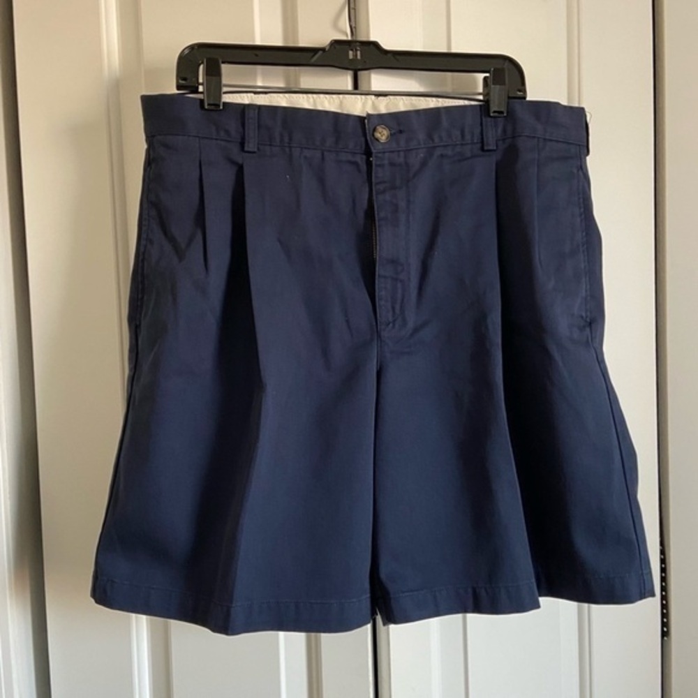 L.L Bean shorts W38